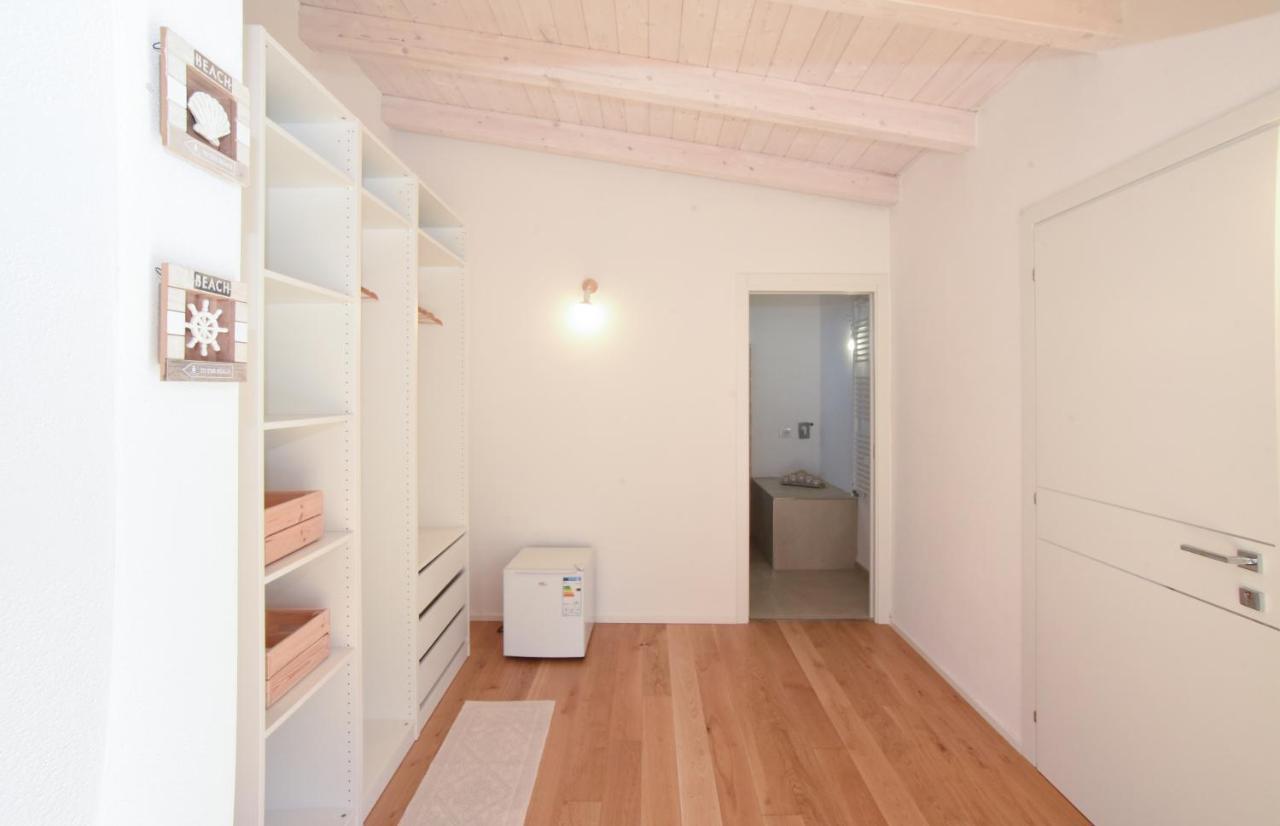 Tatta & Nanna Rooms Ольена Экстерьер фото